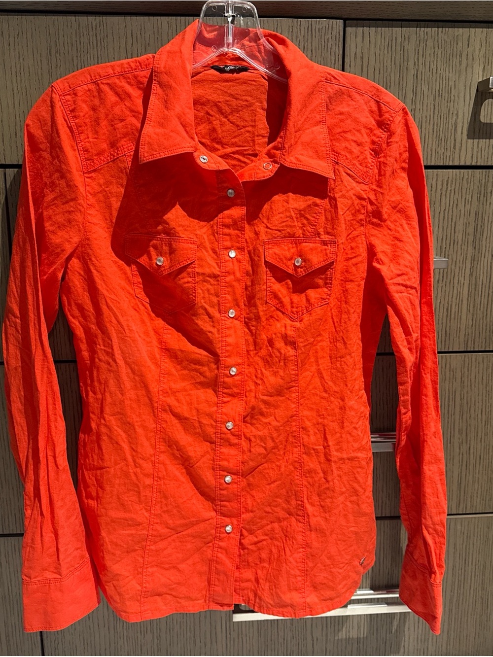 New Guess Button Up Collar Shirt Top Orange Summer Pearl Button Size S